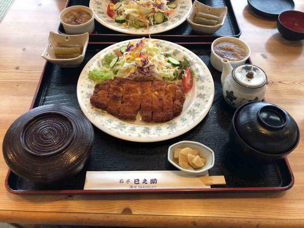 巳之助のとんかつ定食