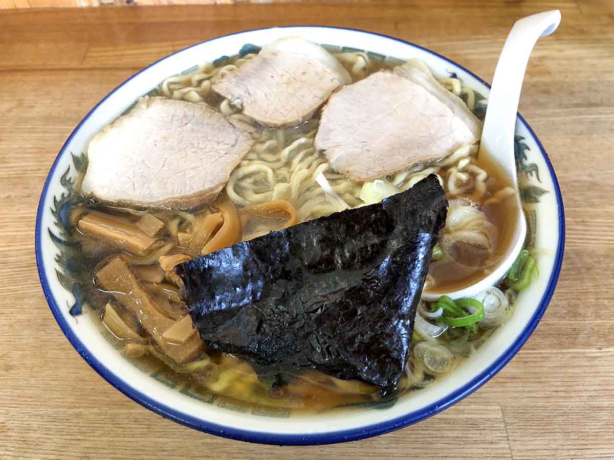 遊佐ケンちゃんラーメンの普通盛り